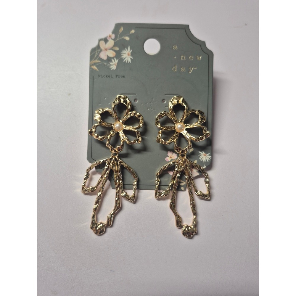 Target Drop Flower Earrings Gold Plated Beaded Flower & Leaf Earring Cute Spring